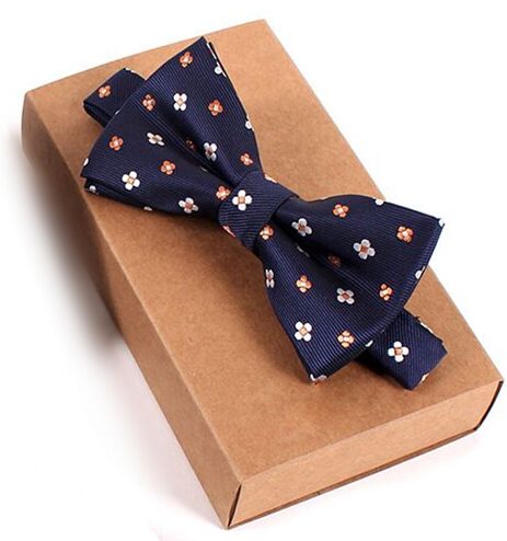 Pattern Love Bow Tie